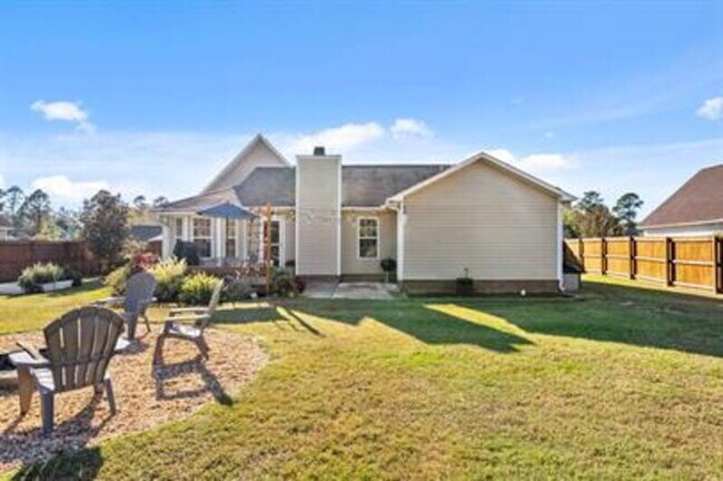 Building Photo - 600 S Buckeye Dr