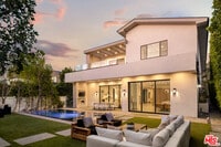 Building Photo - 4445 Camellia Ave