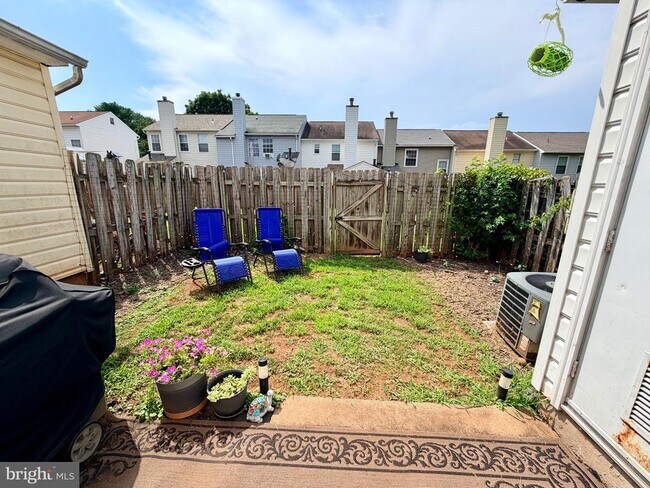 Building Photo - 612 Bridlewood Dr