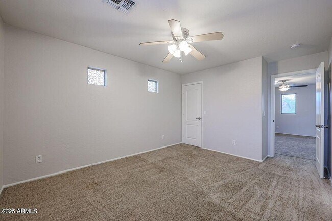 Building Photo - 16205 W Gibson Ln