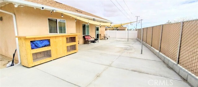 Building Photo - 72133 Sunnyslope Dr