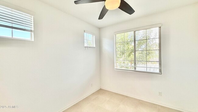 Building Photo - 10935 E Tesla Ave