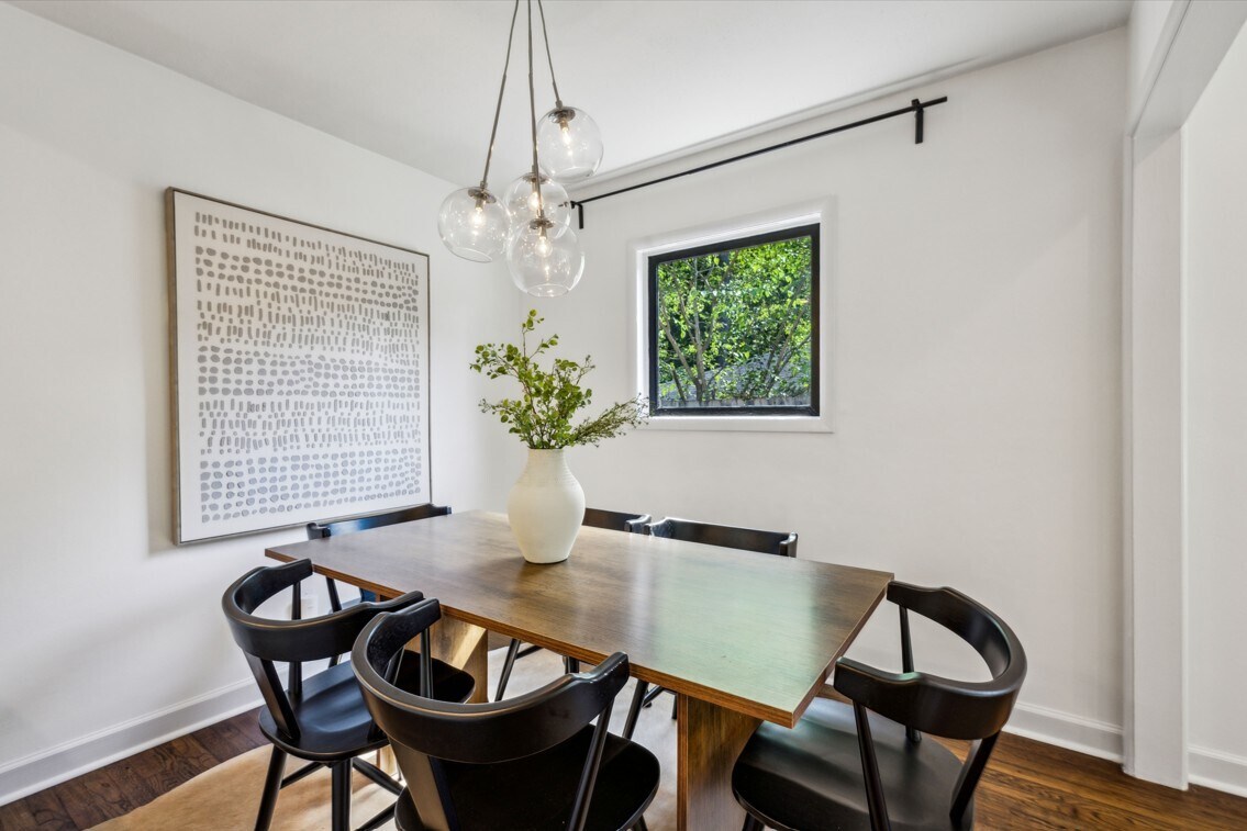 Building Photo - 2129 Arlington Ave NE