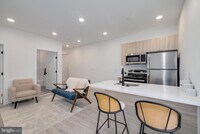 Building Photo - 2400 E Huntingdon St