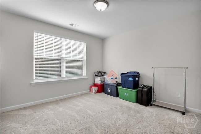 Building Photo - 2980 Kingswood Dr