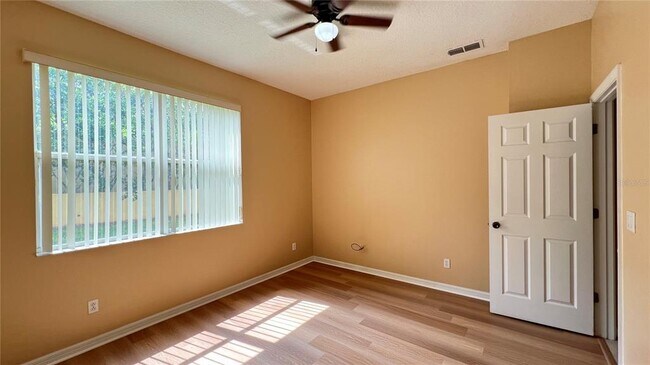 Building Photo - 1097 Sailing Bay Dr