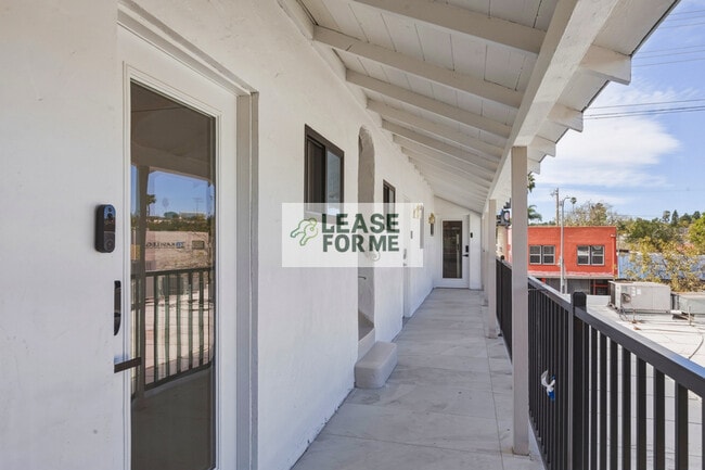 Building Photo - 8959 Hargis St