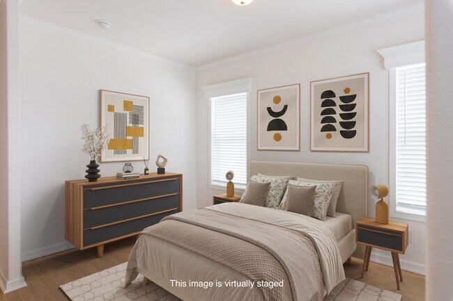 Building Photo - 39 Tao Ct