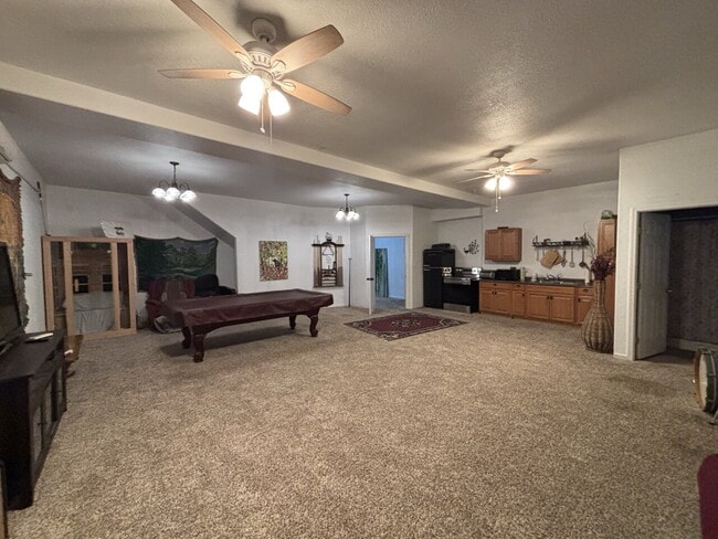 Building Photo - Rare 4-bedroom 3-bath home with studio apartment conveniently located off Starkes Grade Road! Opt...