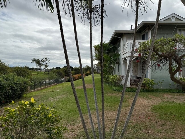 Building Photo - Spacious 2 Bedroom, 2 Full Bath End Unit with 2 Parking at Kekuilani Villas