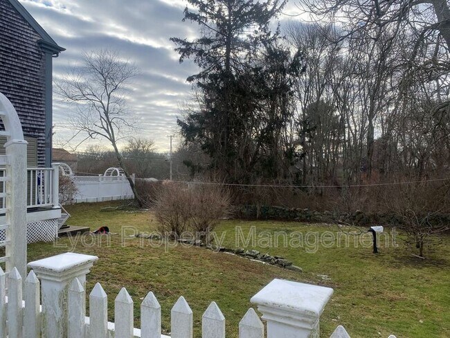 Building Photo - 793 Gifford Rd