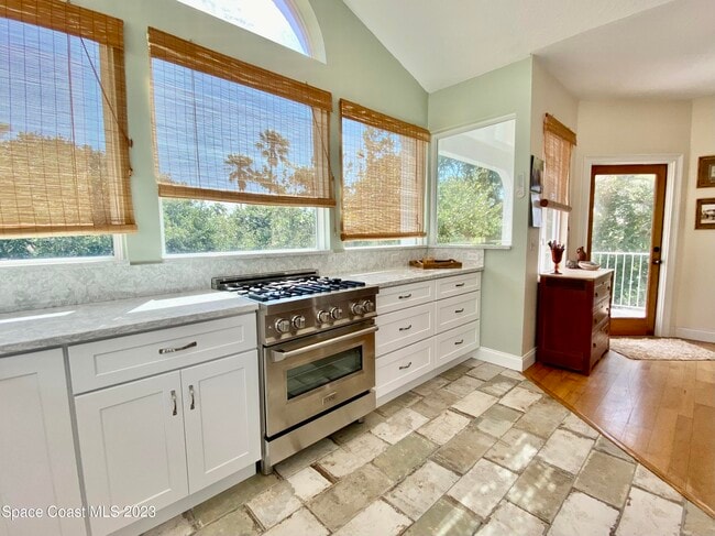 Building Photo - 1716 St Djorge Ct
