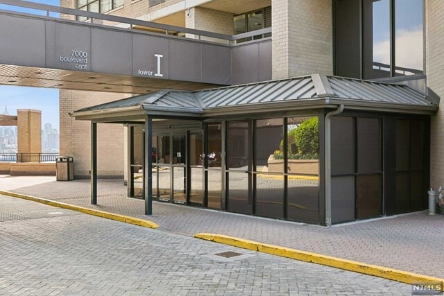 Building Photo - 7004 JFK Blvd E