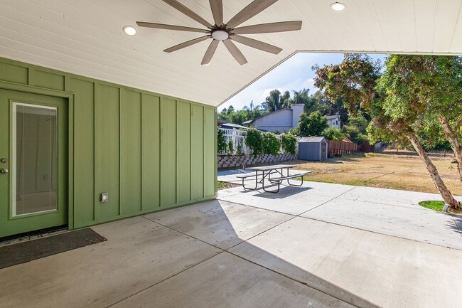 Building Photo - 7843 Quince St