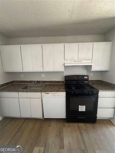 Building Photo - 3288 Covington Dr