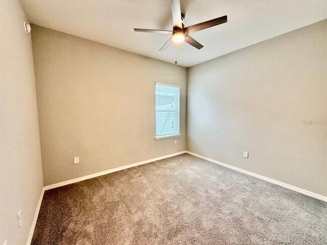 Building Photo - 35519 Bellington Blvd