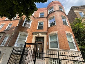 Building Photo - 5123 S Indiana Ave