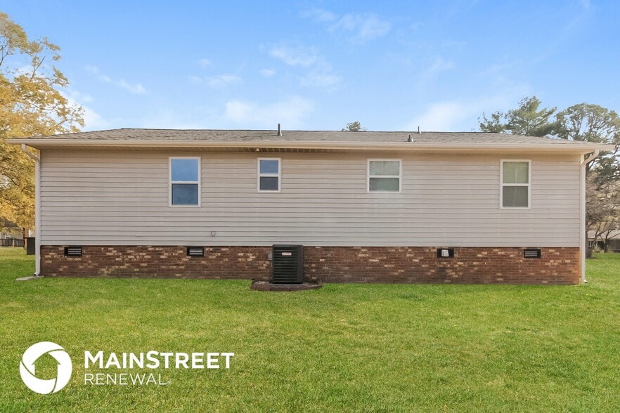 Building Photo - 12207 New Bond Dr
