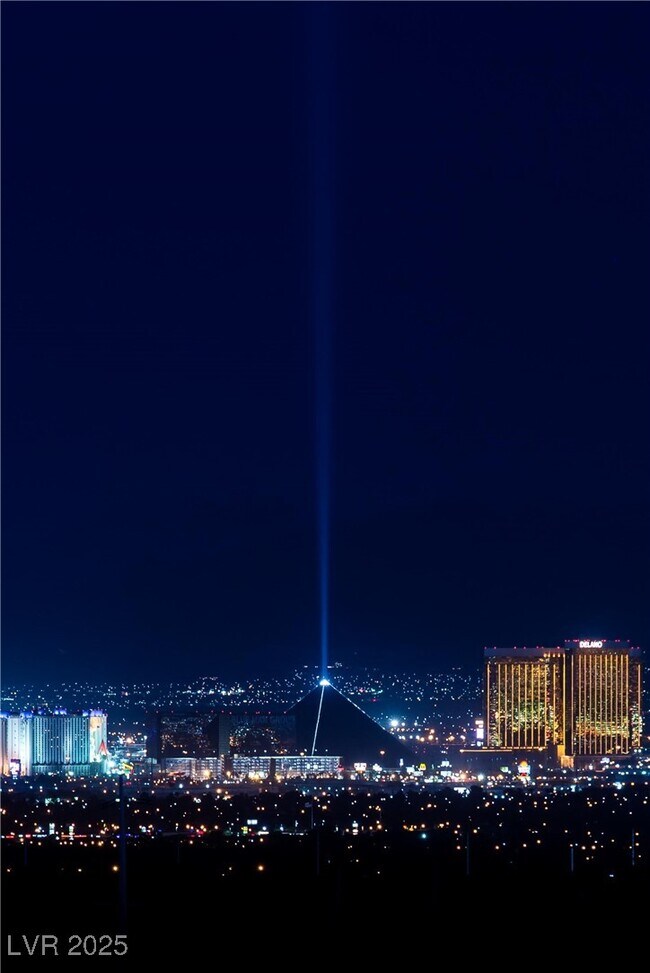 Building Photo - 9103 Alta Dr