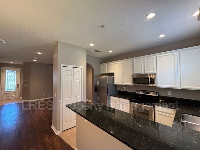 Building Photo - 55 Canterbury Bell Dr