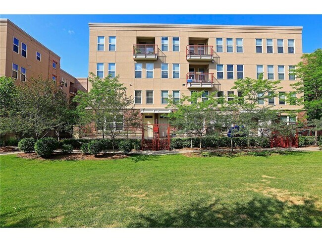 Building Photo - 575 N 1st St