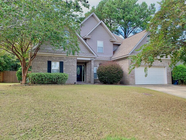 Building Photo - Spacious Home in Mill Creek