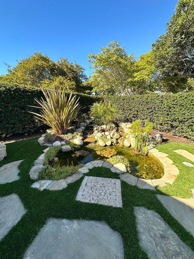 Building Photo - Updated Goleta Home Located in Desirable Santa Barbara Shores