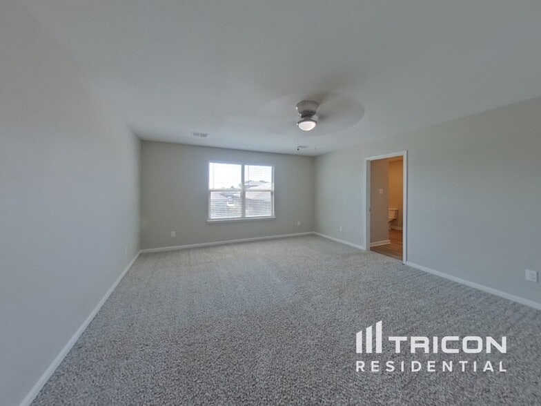 Building Photo - 630 Delta Downs Dr