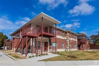 Building Photo - 12A Apartments