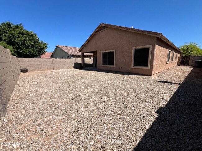 Building Photo - 10245 E Kiva Ave
