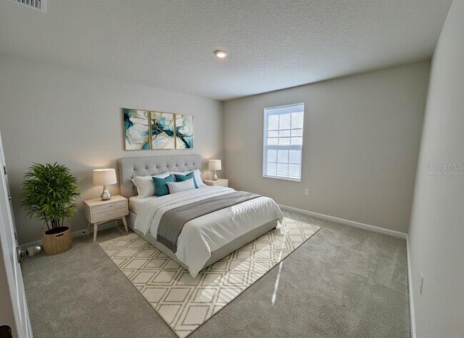 Building Photo - 1221 Lexington Ln