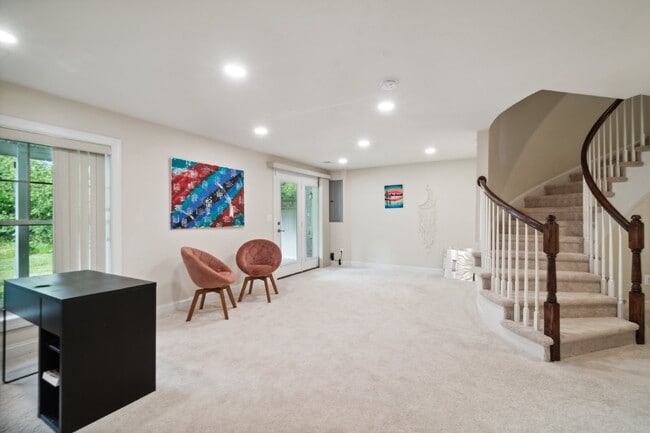 Building Photo - *Luxury, 4-level Broadlands town home zoned for the most desired schools in Ashburn (Mill Run/Eag...