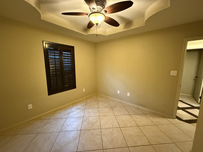 Building Photo - 1596 Wildwood Trl Blvd