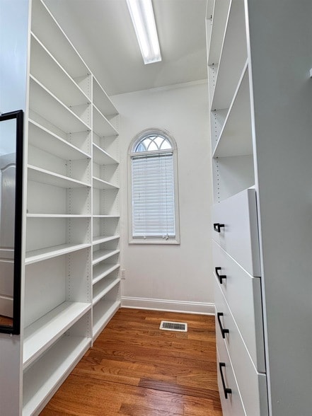 Building Photo - 3771 Waterford Dr