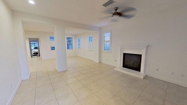 Primary Photo - Gorgeous 3 Bedroom 2.5 Bath Townhome