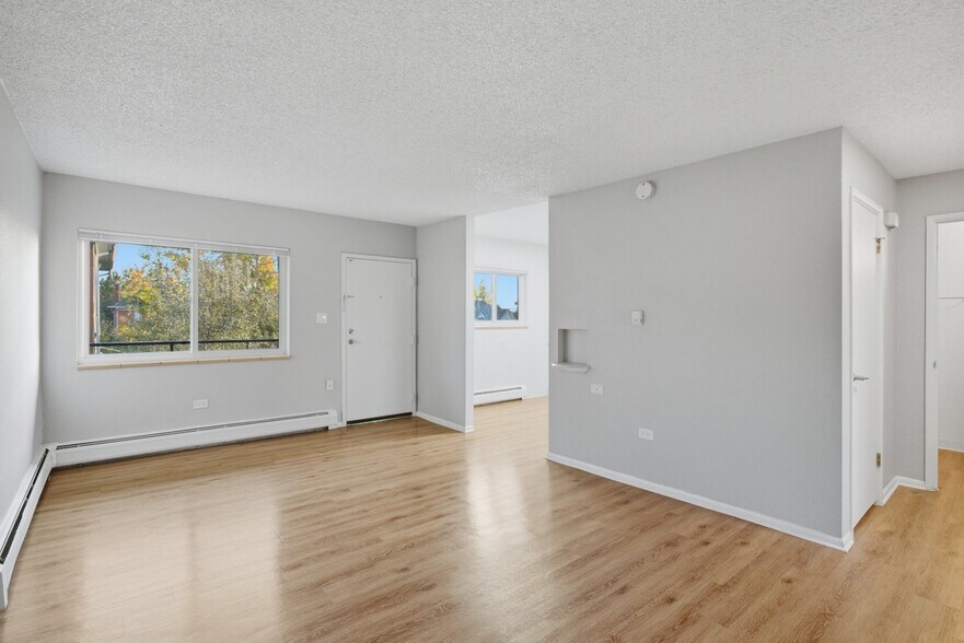 Building Photo - 245 Bannock