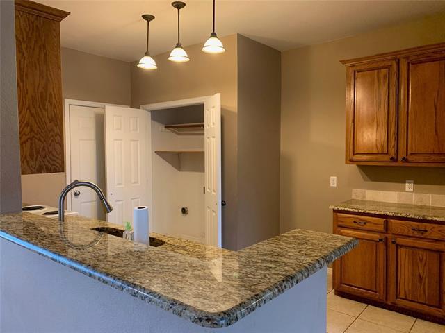 Building Photo - 713 Charyl Lynn Dr