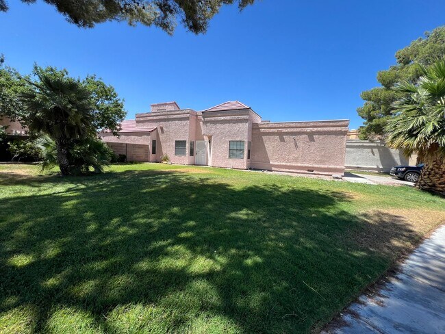 Building Photo - Beautifully Renovated 3-bedroom Home for Rent