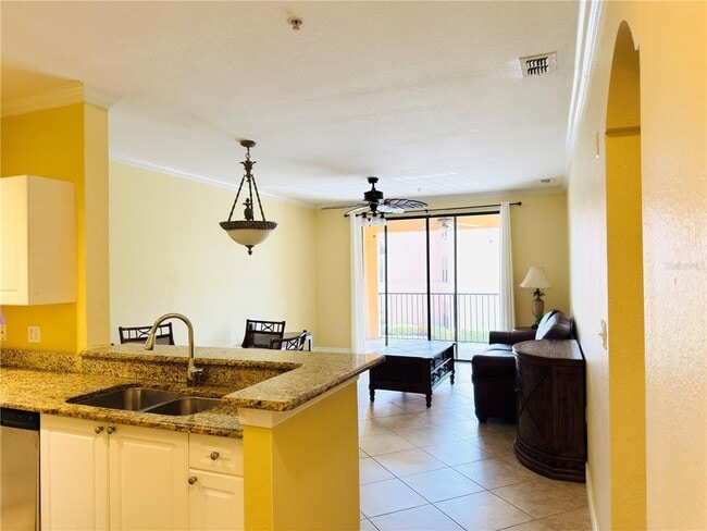 Building Photo - 2721 Via Murano