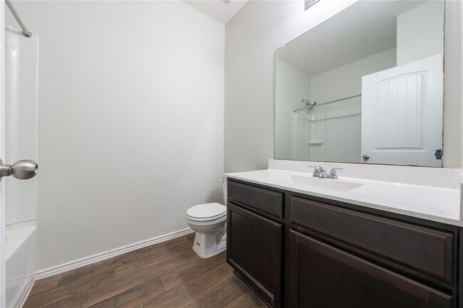 Building Photo - 15106 Kent Justin Dr