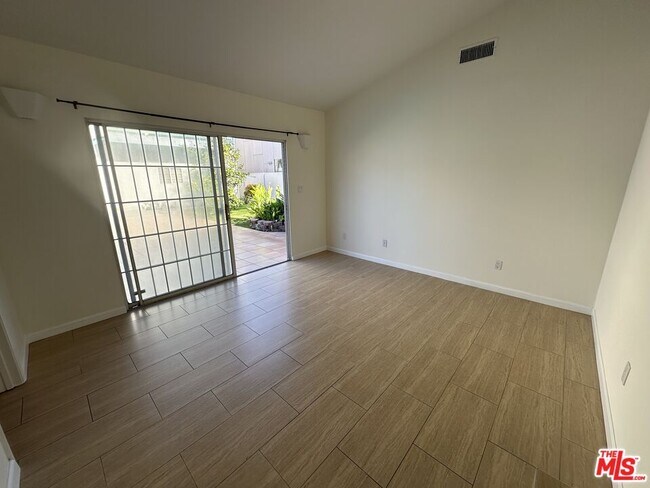 Building Photo - 4214 Lafayette Pl