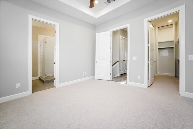 Building Photo - 5110 Royal Heath Dr