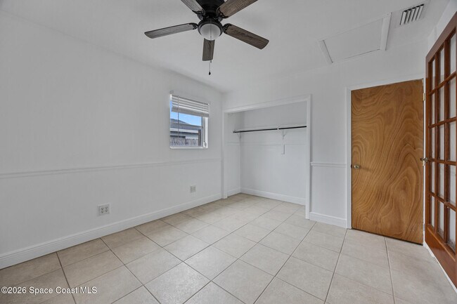 Building Photo - 5320 Sandra Dr