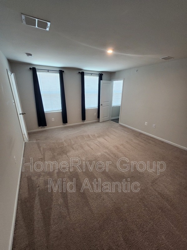 Building Photo - 203 Bowline Dr