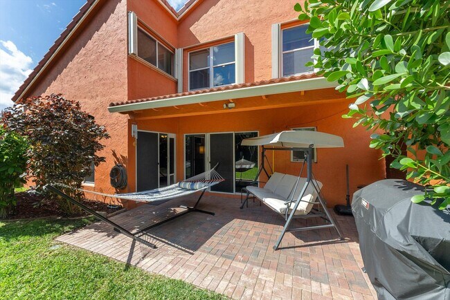 Building Photo - 8064 Via Hacienda
