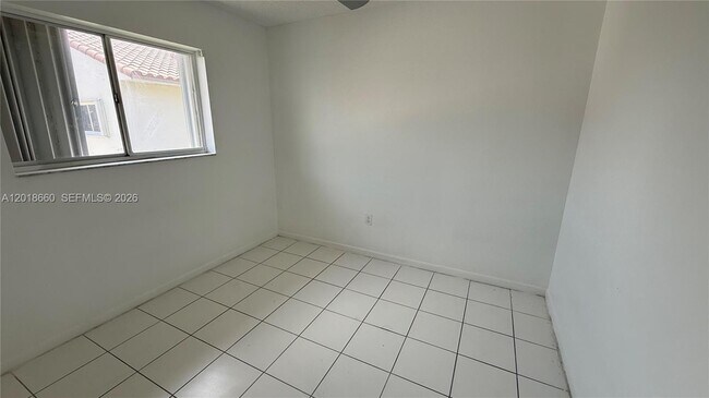 Building Photo - 3011 W 76th St