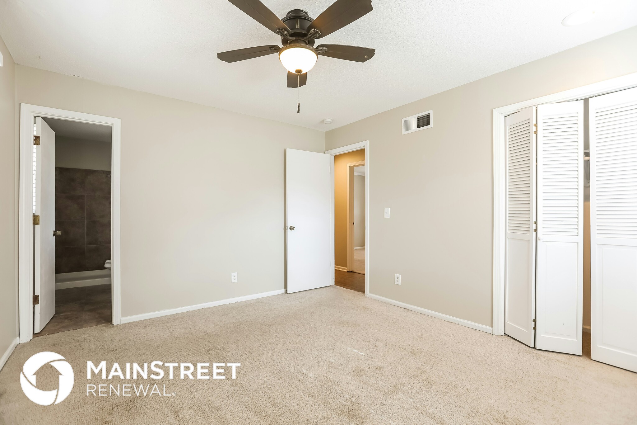 Building Photo - 5820 NW Aspen Ln