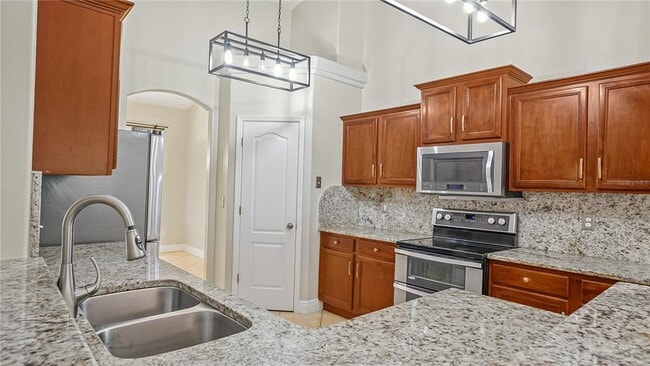 Building Photo - 774 Princeton Dr