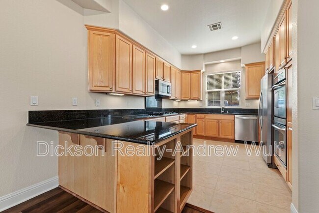 Building Photo - 2245 Heavenly View Trail