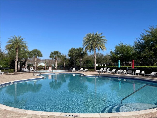 Building Photo - 14155 Lakeview Park Rd